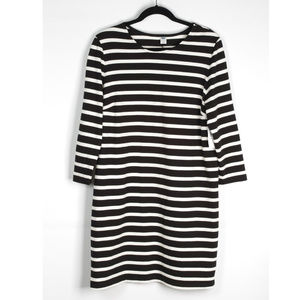 Old Navy NWT Dress  Size L